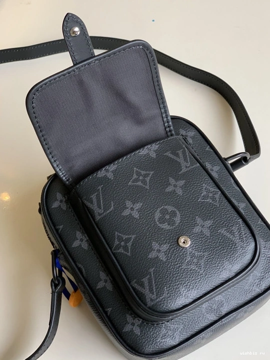 WIS VUITTON Wearable Wallet Christopher LOUIS 1109